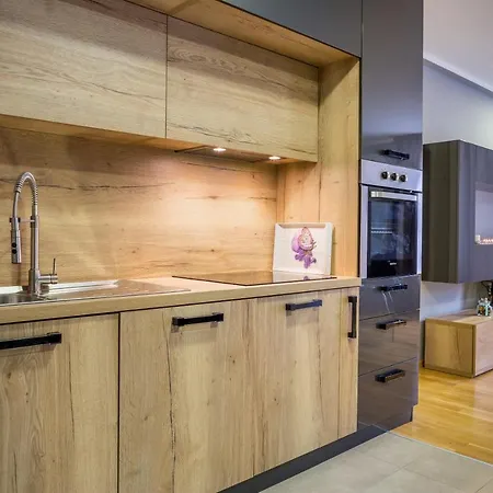 Apartment Elena
