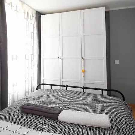 Elena Apartment *